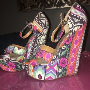 Multi color wedges